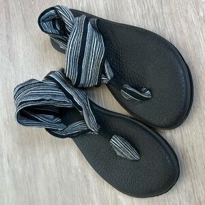Sanuk Sling Yoga Black Sandal with Striped Wrap Straps